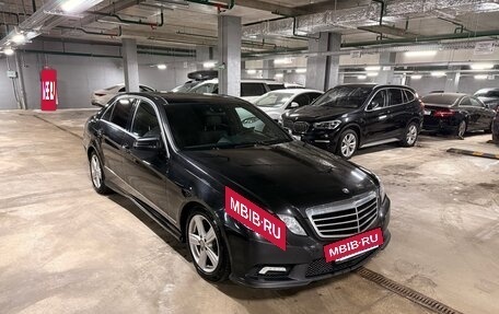 Mercedes-Benz E-Класс, 2011 год, 1 500 000 рублей, 10 фотография