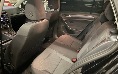 Volkswagen Golf VII, 2019 год, 1 700 000 рублей, 11 фотография