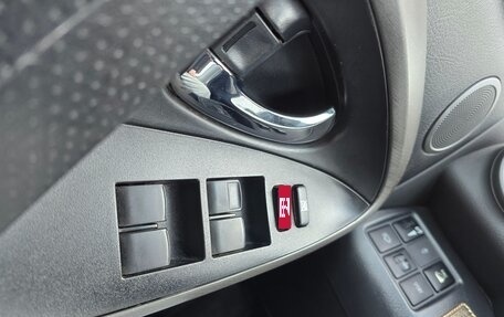 Toyota RAV4, 2010 год, 1 385 000 рублей, 10 фотография