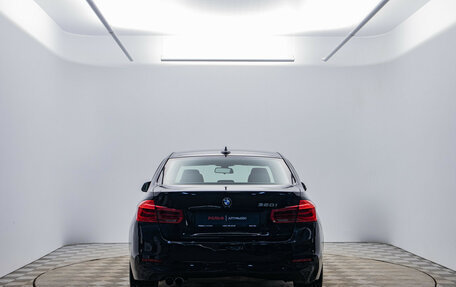 BMW 3 серия, 2017 год, 2 510 000 рублей, 6 фотография