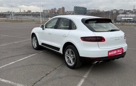 Porsche Macan I рестайлинг, 2014 год, 2 030 000 рублей, 4 фотография