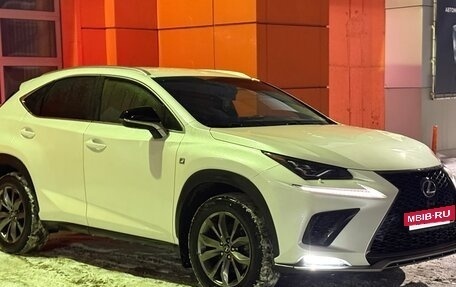 Lexus NX I, 2019 год, 4 500 000 рублей, 2 фотография