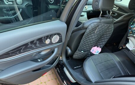 Mercedes-Benz E-Класс, 2021 год, 6 890 000 рублей, 8 фотография