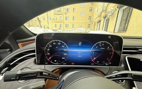 Mercedes-Benz E-Класс, 2024 год, 5 500 000 рублей, 15 фотография