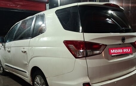 SsangYong Stavic, 2013 год, 765 000 рублей, 3 фотография