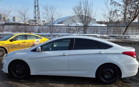 Hyundai i40 I рестайлинг, 2013 год, 980 000 рублей, 7 фотография