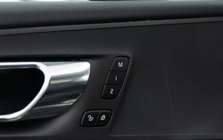 Volvo XC60 II, 2018 год, 3 649 050 рублей, 19 фотография