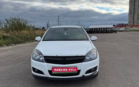 Opel Astra H, 2011 год, 430 000 рублей, 1 фотография