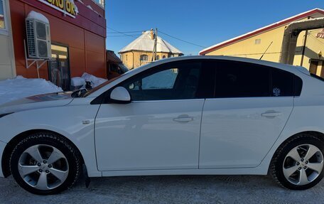 Chevrolet Cruze II, 2012 год, 800 000 рублей, 5 фотография