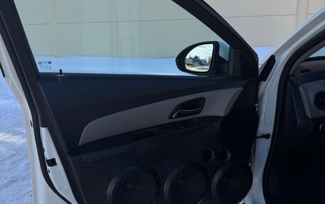 Chevrolet Cruze II, 2012 год, 800 000 рублей, 8 фотография