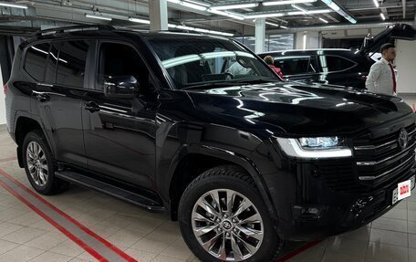 Toyota Land Cruiser, 2024 год, 14 500 000 рублей, 2 фотография