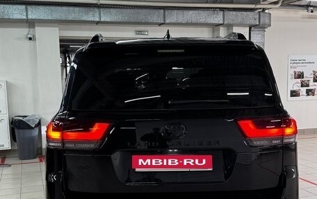 Toyota Land Cruiser, 2024 год, 14 500 000 рублей, 4 фотография