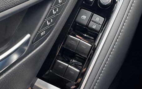 Toyota Land Cruiser, 2024 год, 14 500 000 рублей, 11 фотография