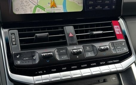 Toyota Land Cruiser, 2024 год, 14 500 000 рублей, 9 фотография