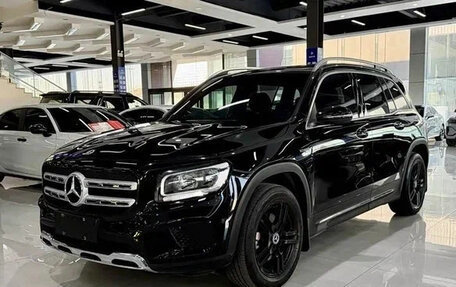 Mercedes-Benz GLB, 2022 год, 2 400 060 рублей, 2 фотография