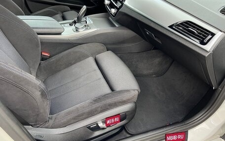 BMW 5 серия, 2020 год, 3 980 000 рублей, 20 фотография