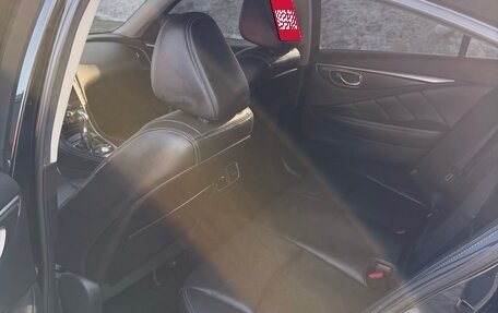 Infiniti Q50 I рестайлинг, 2014 год, 1 750 000 рублей, 9 фотография