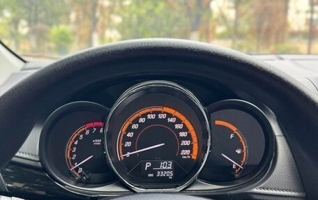 Toyota Yaris XP150 рестайлинг, 2022 год, 1 100 060 рублей, 23 фотография