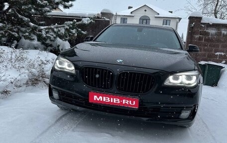 BMW 7 серия, 2014 год, 1 980 000 рублей, 1 фотография