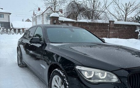 BMW 7 серия, 2014 год, 1 980 000 рублей, 2 фотография