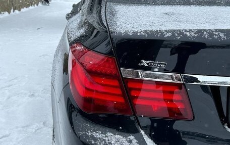 BMW 7 серия, 2014 год, 1 980 000 рублей, 10 фотография