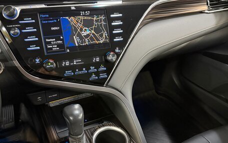 Toyota Camry, 2019 год, 3 490 000 рублей, 14 фотография