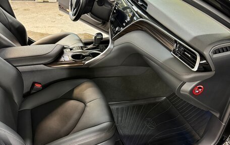 Toyota Camry, 2019 год, 3 490 000 рублей, 15 фотография