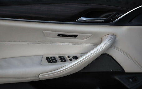 BMW 5 серия, 2017 год, 3 499 000 рублей, 25 фотография