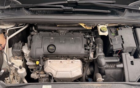 Peugeot 308 II, 2011 год, 560 000 рублей, 10 фотография