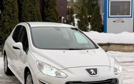 Peugeot 308 II, 2011 год, 560 000 рублей, 2 фотография