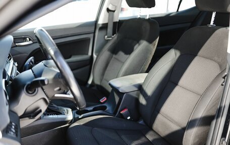 Hyundai Elantra VI рестайлинг, 2020 год, 1 629 000 рублей, 12 фотография