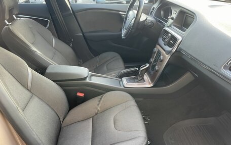 Volvo V40 Cross Country I, 2013 год, 1 299 000 рублей, 9 фотография