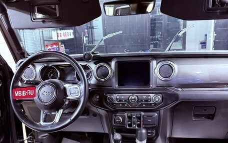 Jeep Wrangler, 2022 год, 5 650 000 рублей, 7 фотография