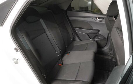 Hyundai Solaris II рестайлинг, 2019 год, 1 229 000 рублей, 7 фотография