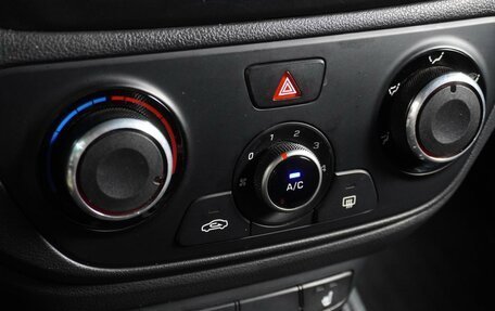 Hyundai Solaris II рестайлинг, 2019 год, 1 229 000 рублей, 16 фотография