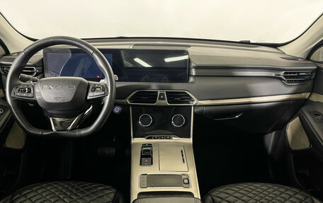 CheryExeed TXL, 2022 год, 2 047 000 рублей, 12 фотография