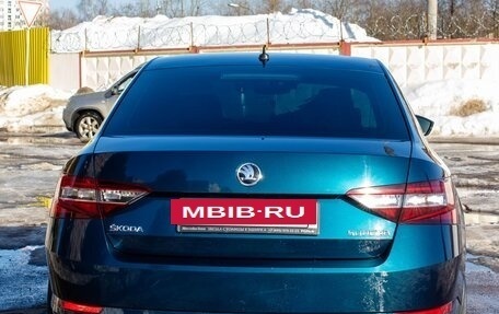 Skoda Superb III рестайлинг, 2018 год, 2 150 000 рублей, 7 фотография