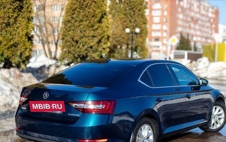 Skoda Superb III рестайлинг, 2018 год, 2 150 000 рублей, 6 фотография