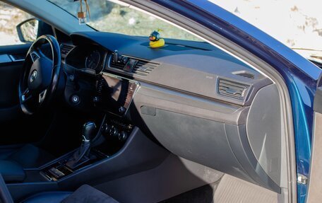 Skoda Superb III рестайлинг, 2018 год, 2 150 000 рублей, 25 фотография