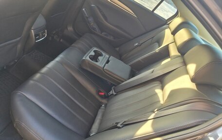 Mazda 6, 2019 год, 2 650 000 рублей, 10 фотография