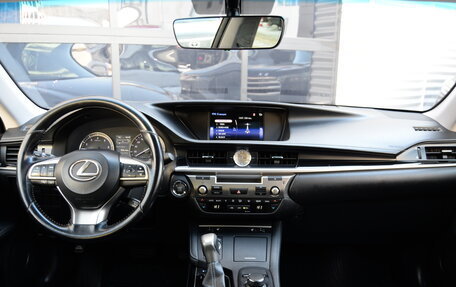 Lexus ES VII, 2016 год, 2 190 000 рублей, 12 фотография