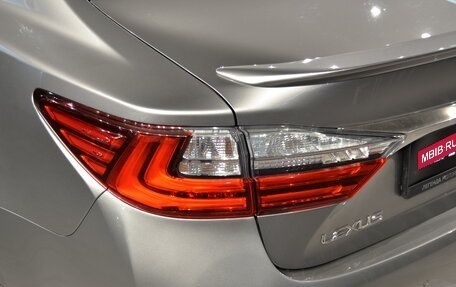 Lexus ES VII, 2016 год, 2 190 000 рублей, 10 фотография