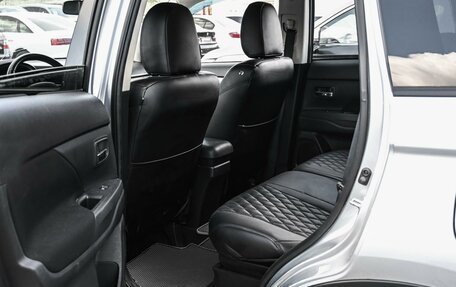 Mitsubishi Outlander III рестайлинг 3, 2018 год, 2 329 000 рублей, 11 фотография