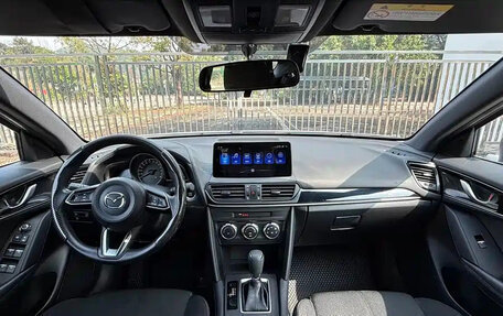 Mazda CX-4, 2022 год, 1 950 111 рублей, 12 фотография