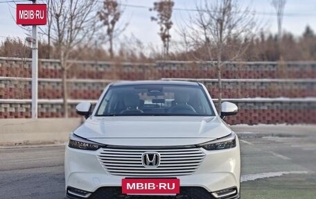 Honda Vezel, 2023 год, 2 000 000 рублей, 2 фотография