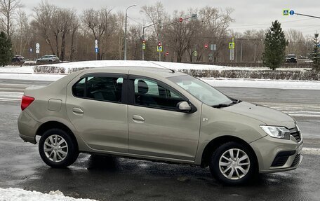 Renault Logan II, 2021 год, 700 000 рублей, 2 фотография
