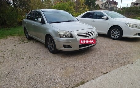 Toyota Avensis III рестайлинг, 2006 год, 700 000 рублей, 5 фотография