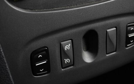 Renault Logan II, 2017 год, 849 000 рублей, 17 фотография