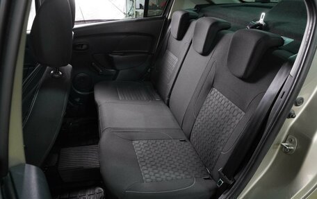 Renault Logan II, 2017 год, 849 000 рублей, 9 фотография