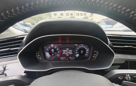 Audi Q3, 2022 год, 2 369 069 рублей, 10 фотография